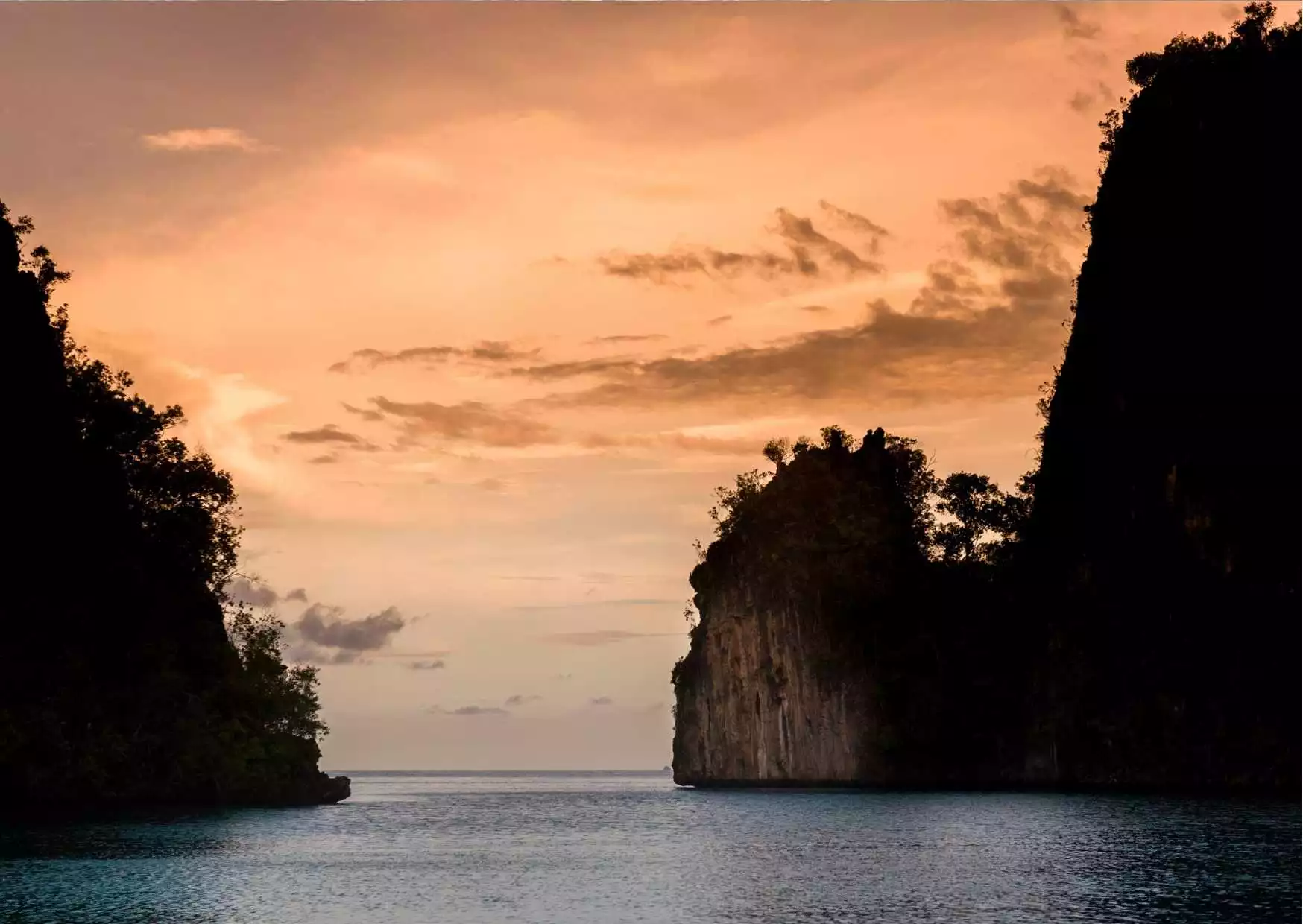 Chasing Sunsets in Piaynemo Raja Ampat