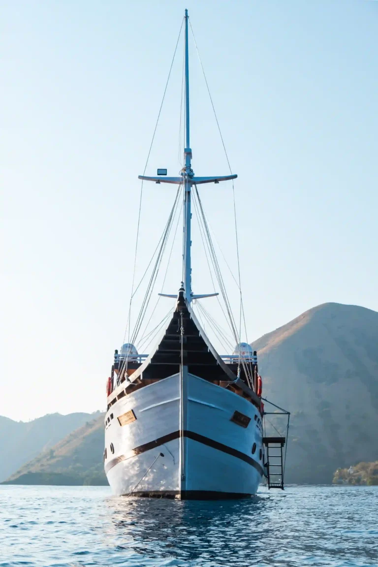 Andalucia 3 liveaboard
