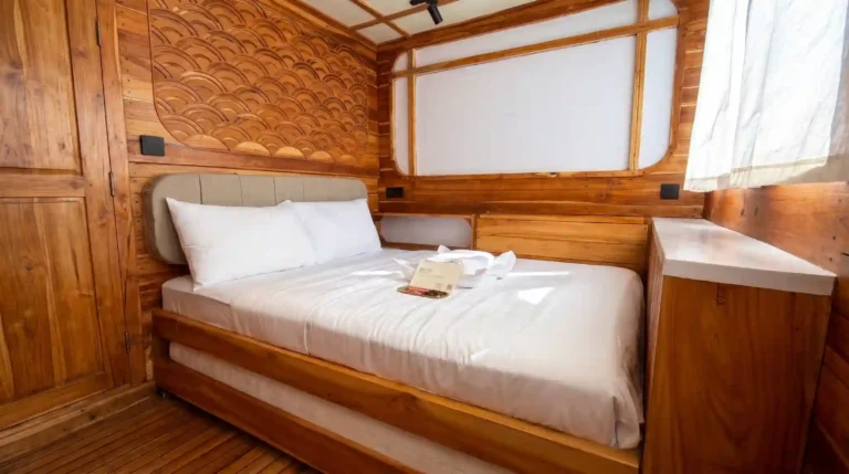 Premier Ocean Room