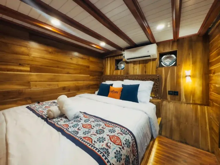 Superior Cabin
