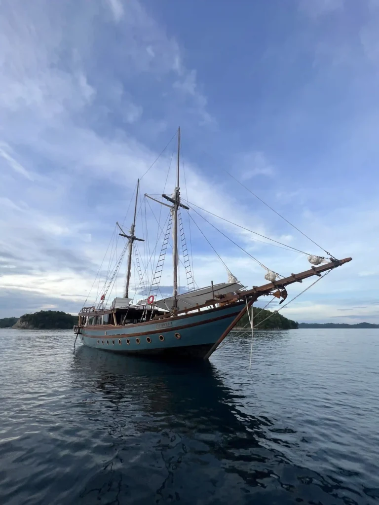 Dewata – Anchor Sunset