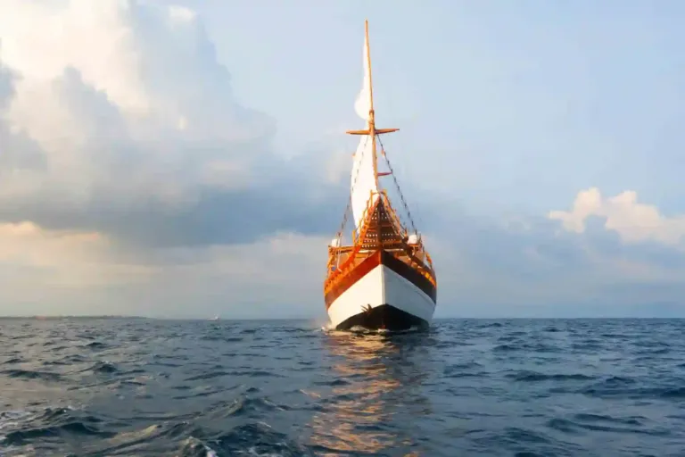 Gammara Phinisi (6)