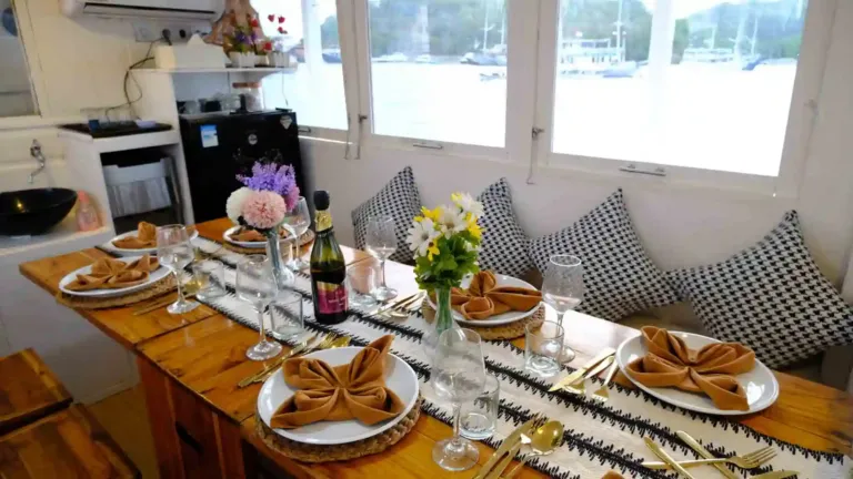 Giona Liveaboard (2) (1)