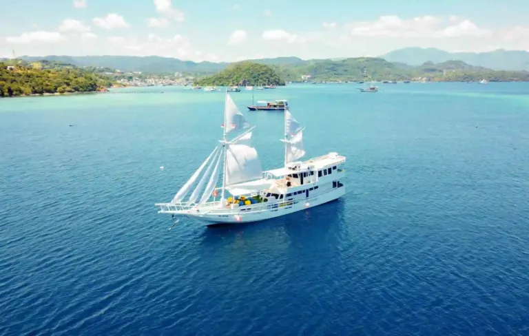 Giona Liveaboard