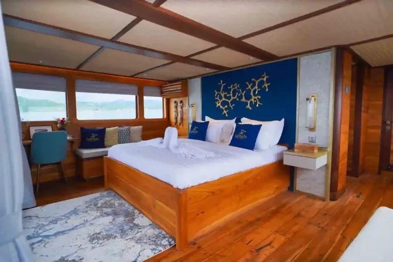 Paris Room