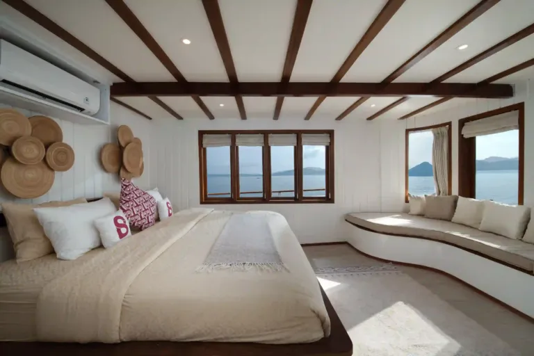 Santorini Cabin