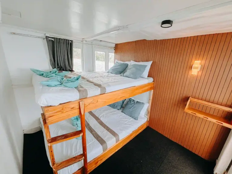 Share Cabin