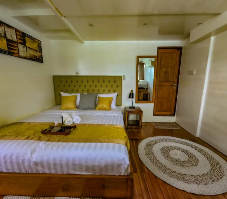 Padar Cabin