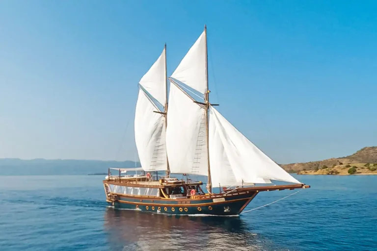 Sanya liveaboard
