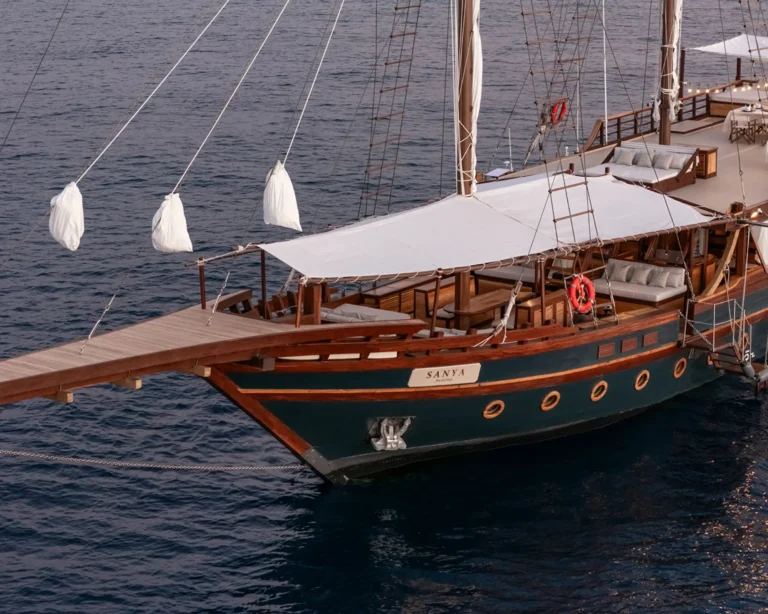 Sanya liveaboard