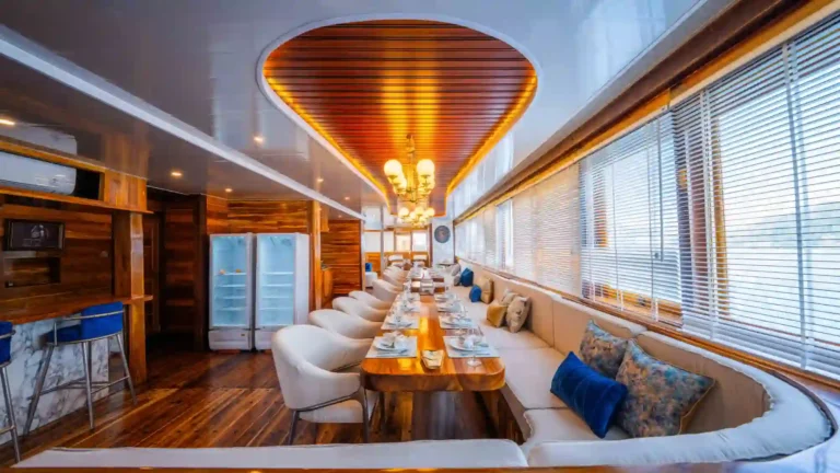 Seven Angel – Dining Room