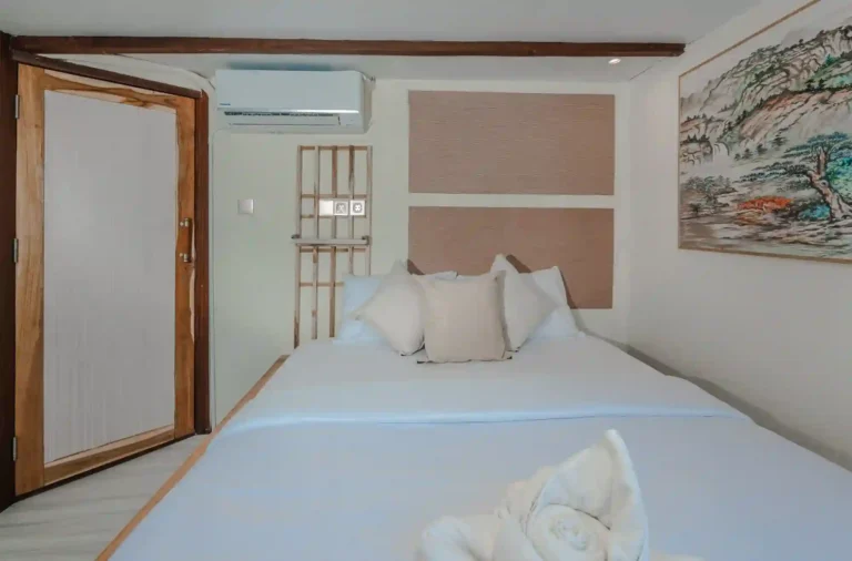 Master Cabin