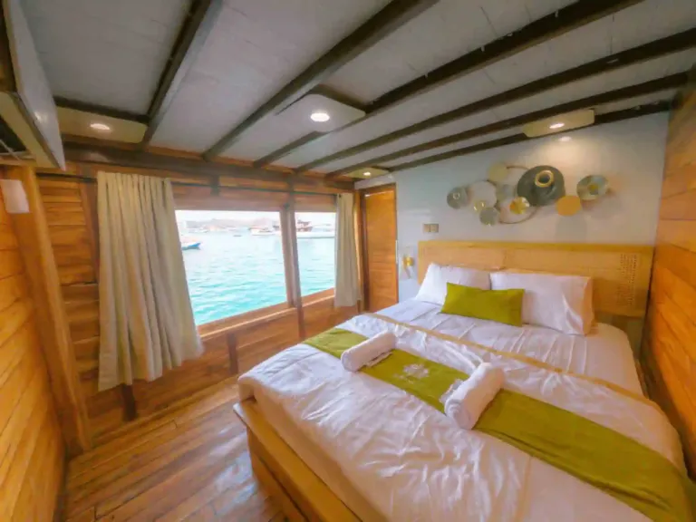 Signature Cabin