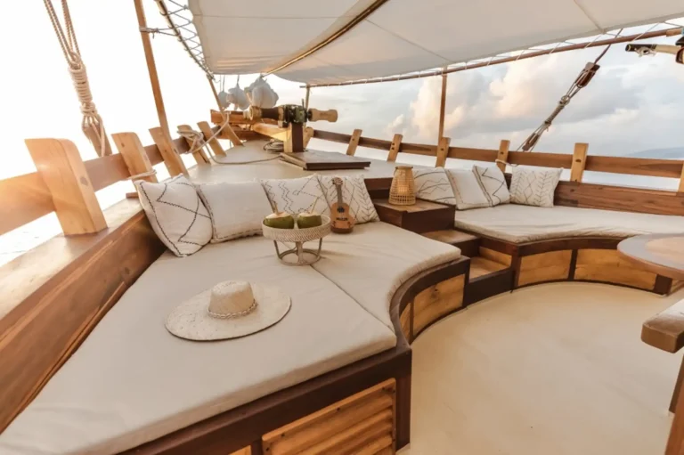 Senja – Dining Chill Area Daytime